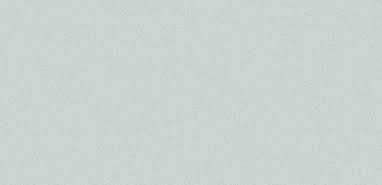 Un tissu bleu clair sur fond blanc.