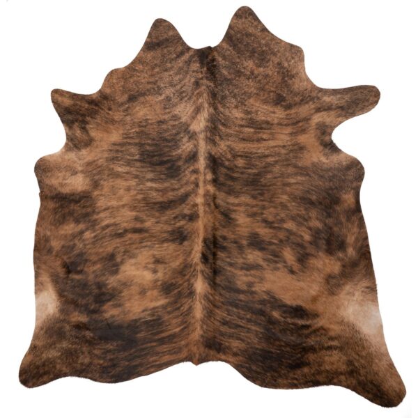 Un Tapis peau de vache unique marron XL | 210×180 cm sur un fond blanc.