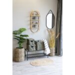 Une pièce avec un miroir, des paniers en jute et un Tapis ovale en jute | Plantes de 80x50cm.