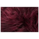 Tapis peau de mouton rouge bordeaux | 100×65 cm en peau de mouton rouge bordeaux.