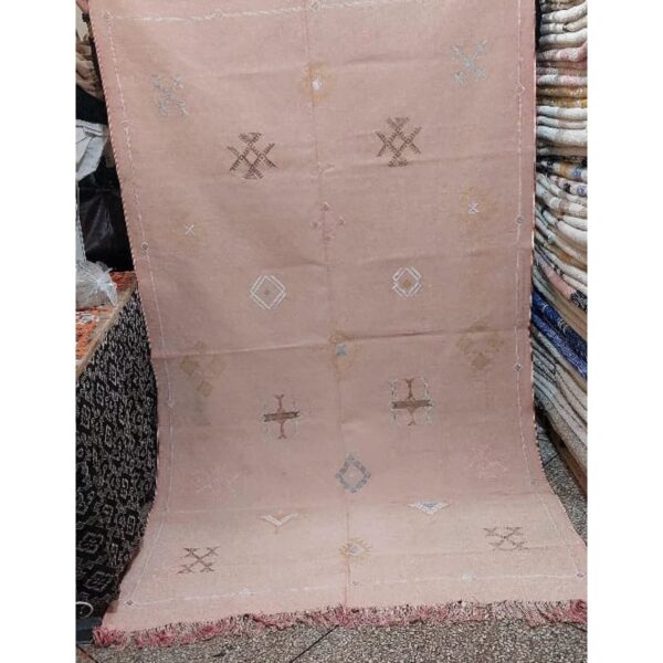 Tapis berbère vintage en soie de cactus - image 3. 250x150 cm