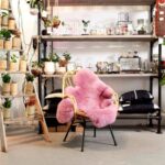 Tapis peau de mouton rose