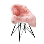 Tapis peau de mouton rose bonbon