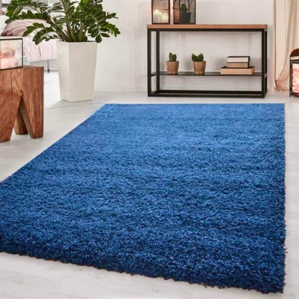 Tapis rectangulaire bleu uni