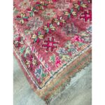 Tapis berbère vintage en laine tissé à la main - image 3 sur 7. Tissé principal.