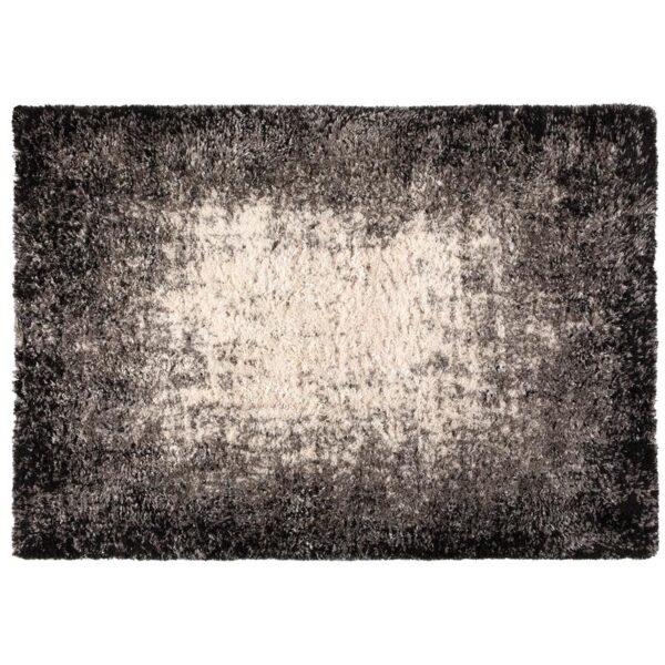 Un tapis noir et blanc sur fond.