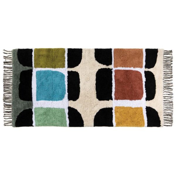 Un tapis multicolore avec des franges.