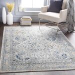 Tapis persan bleu dans salon moderne.