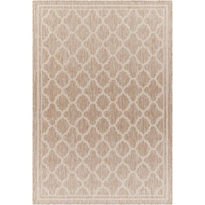 Tapis beige à motifs géométriques élégants.
