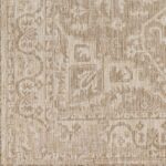 Tapisserie beige avec motifs géométriques et floraux.